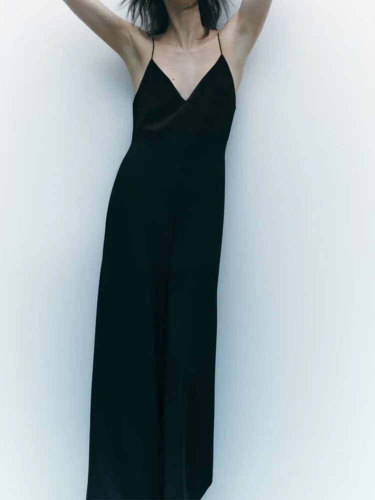 Rarove- New women's style 2023 high-end V-neck black high-waist casual temperament suspender jumpsuit 7901064