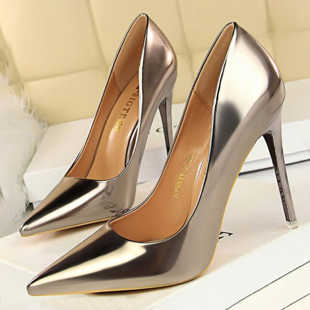 Fashion Kitten Heels Patent Leather Woman Pumps Stiletto Heels 7.5 Cm 10.5cm High Heels Shoes Wedding Shoes Sexy Party Shoes