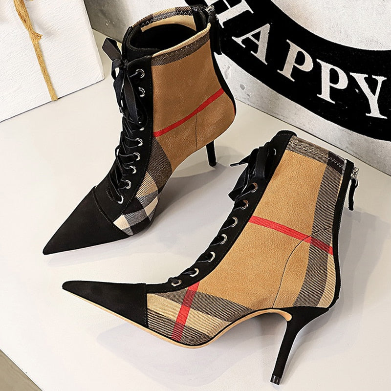 2022 Winter Ankle Women Boots Fashion Slim Heel High Heel Pointed Plaid Plaid Lace Up Fashion Cross Strapping Boots